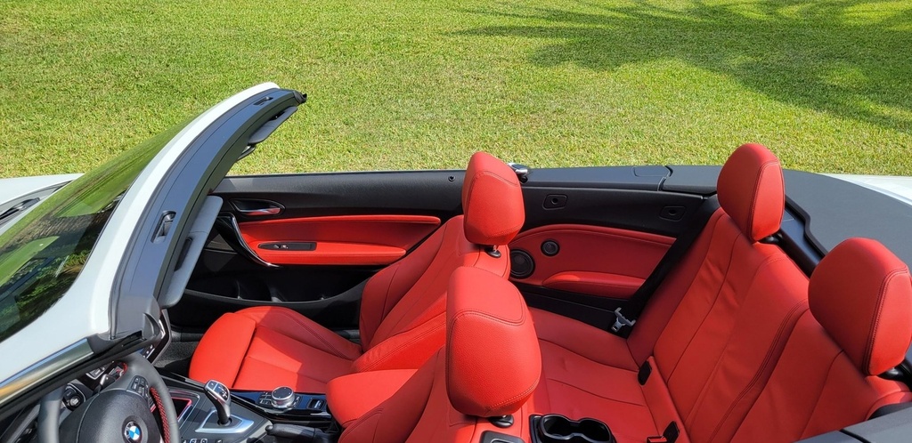 BMW 230i Conver. 2021 White