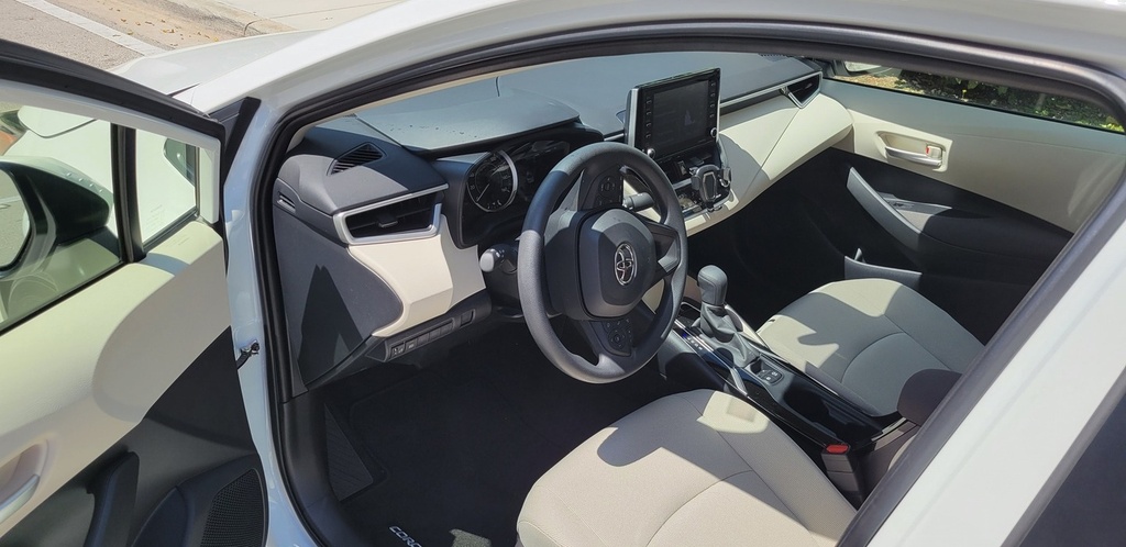 Toyota Corolla 2021 White