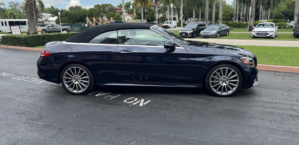 Mercedes-Benz 2019 Blue