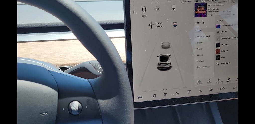 Tesla Model 3 2021 White