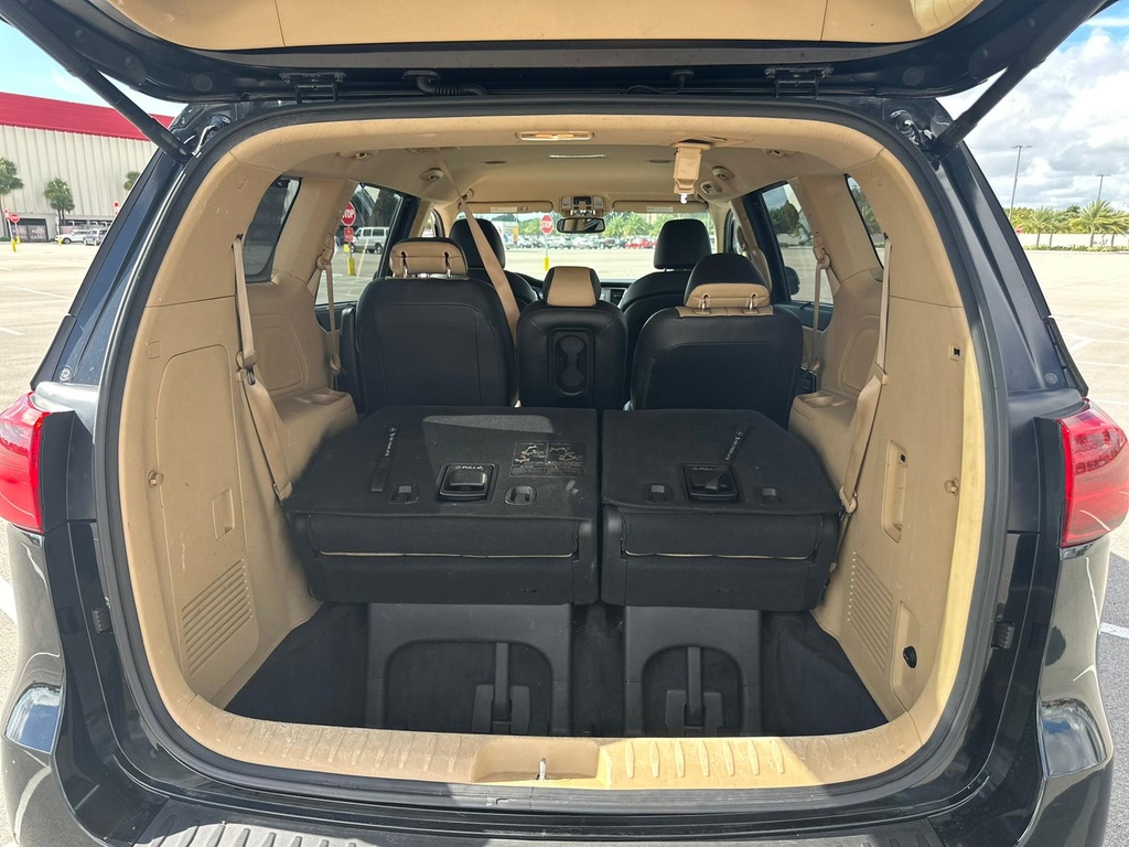 Kia Sedona 2016 Black Prov