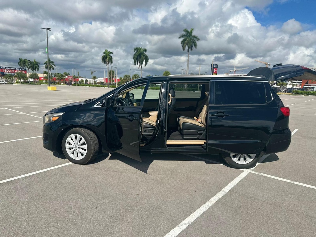 Kia Sedona 2016 Black Prov
