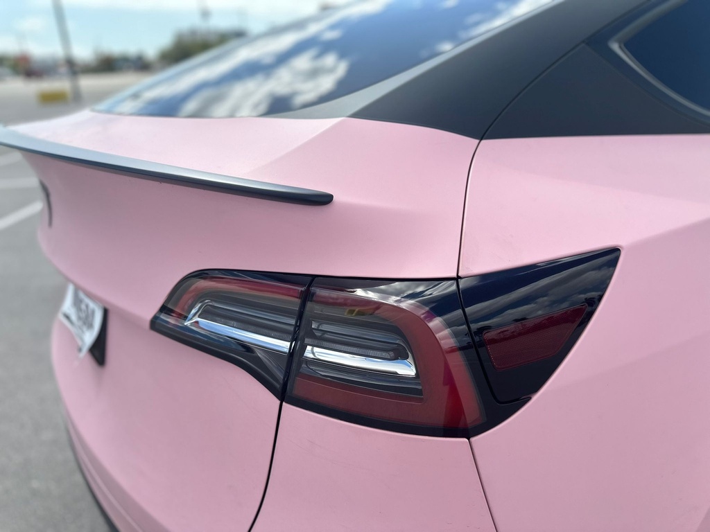 Tesla Range Sport 2021 Pink
