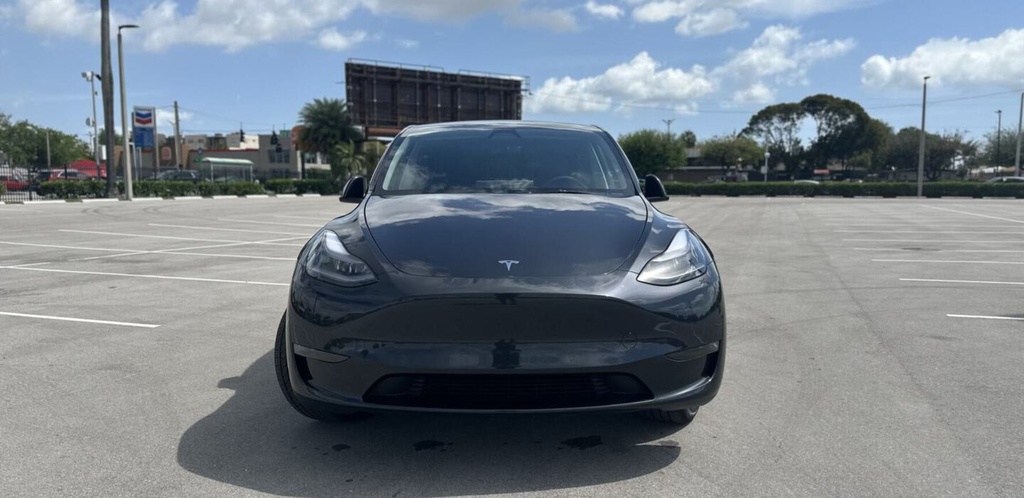 Tesla Model Y 2023 Black